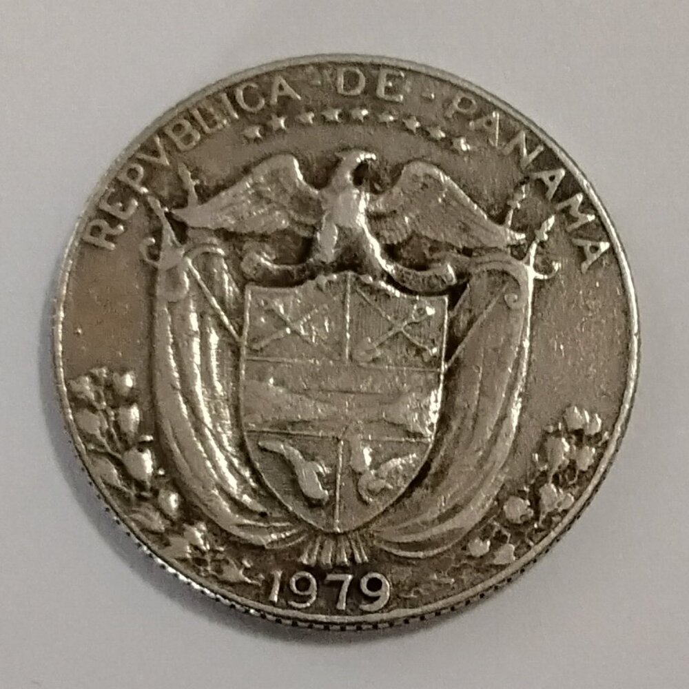 Circulated 1979 Panama 1/4 Balboa Republica de Panama Coin!!
